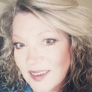 Meet your Posher, Betsy